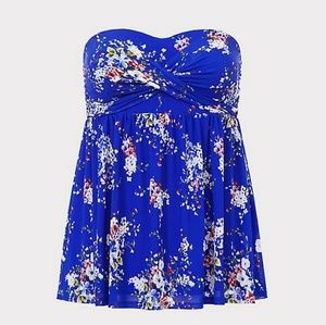 Torrid - BLUE FLORAL MESH TWISTED TUBE TOP